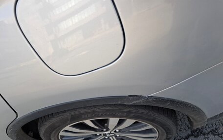 Mitsubishi Outlander III рестайлинг 3, 2019 год, 1 650 000 рублей, 4 фотография