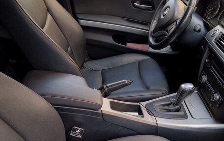 BMW 3 серия, 2008 год, 1 400 000 рублей, 8 фотография