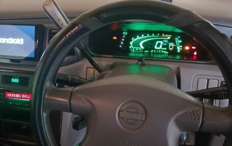 Nissan Liberty, 2000 год, 430 000 рублей, 15 фотография