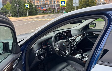 BMW 5 серия, 2021 год, 3 370 000 рублей, 2 фотография