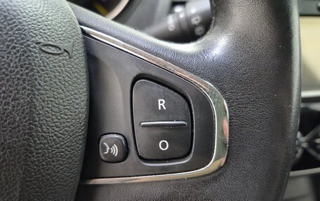 Renault Kaptur I рестайлинг, 2016 год, 1 170 000 рублей, 22 фотография