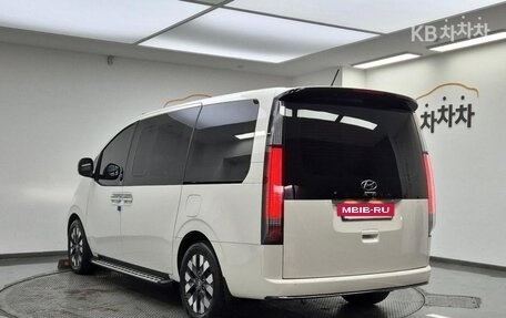 Hyundai Staria, 2022 год, 3 023 023 рублей, 2 фотография