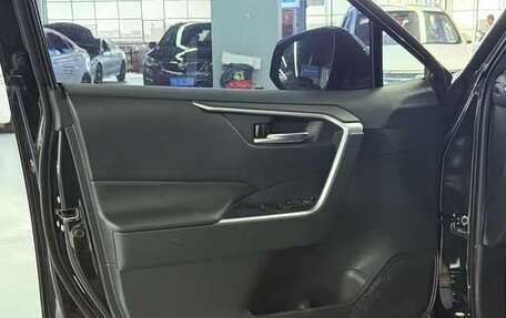Toyota RAV4, 2021 год, 2 760 000 рублей, 16 фотография