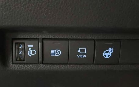 Toyota RAV4, 2021 год, 2 760 000 рублей, 17 фотография
