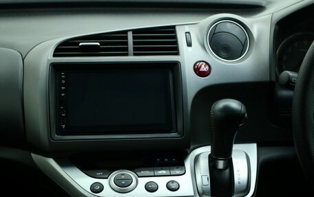 Honda Stream II, 2011 год, 1 299 000 рублей, 18 фотография