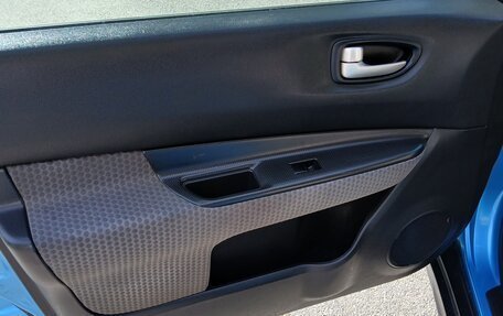 Nissan Wingroad III, 2006 год, 4 550 000 рублей, 4 фотография