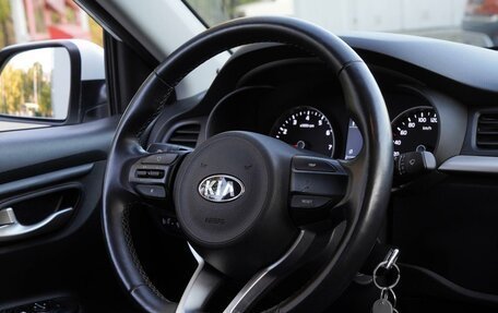 KIA Rio III рестайлинг, 2017 год, 1 490 000 рублей, 18 фотография
