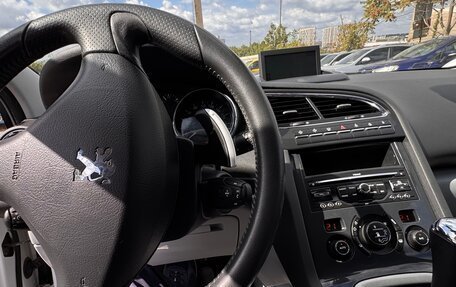 Peugeot 5008 I рестайлинг, 2012 год, 1 050 000 рублей, 16 фотография