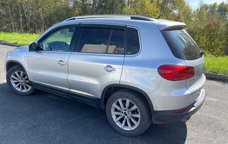 Volkswagen Tiguan I, 2012 год, 1 400 000 рублей, 2 фотография