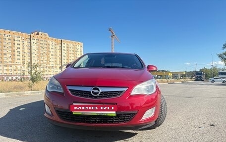 Opel Astra J, 2011 год, 780 000 рублей, 9 фотография
