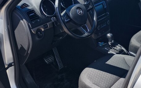 Skoda Yeti I рестайлинг, 2017 год, 1 581 000 рублей, 8 фотография