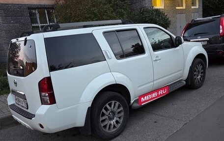 Nissan Pathfinder, 2012 год, 1 550 000 рублей, 9 фотография
