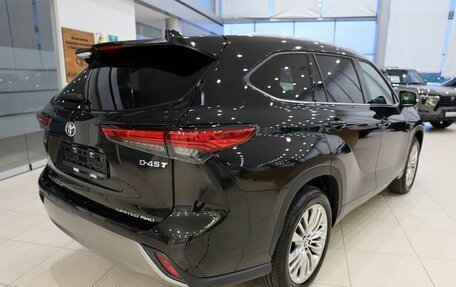 Toyota Highlander, 2025 год, 5 750 000 рублей, 3 фотография