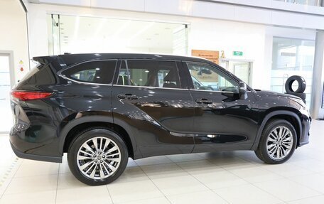 Toyota Highlander, 2025 год, 5 750 000 рублей, 13 фотография