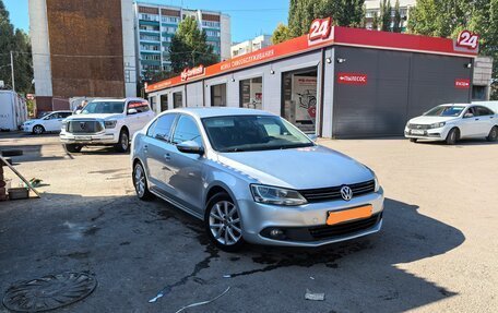 Volkswagen Jetta VI, 2012 год, 863 000 рублей, 1 фотография