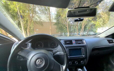 Volkswagen Jetta VI, 2012 год, 863 000 рублей, 6 фотография