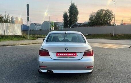 BMW 5 серия, 2003 год, 810 000 рублей, 1 фотография