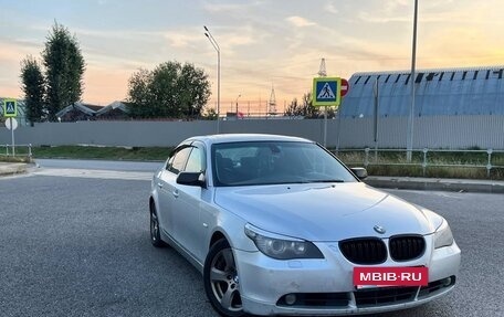 BMW 5 серия, 2003 год, 810 000 рублей, 2 фотография