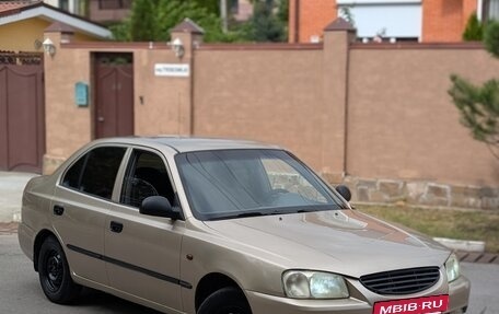 Hyundai Accent II, 2004 год, 365 000 рублей, 2 фотография