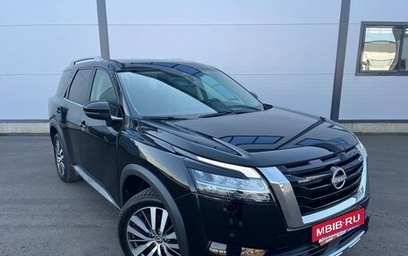Nissan Pathfinder, 2021 год, 5 243 000 рублей, 2 фотография