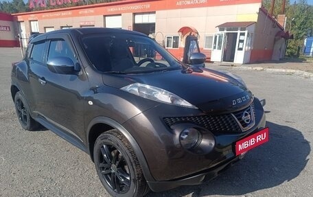 Nissan Juke II, 2011 год, 1 000 000 рублей, 7 фотография
