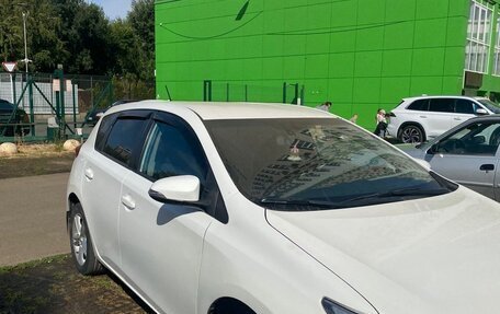 Toyota Auris II, 2014 год, 1 200 000 рублей, 6 фотография