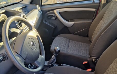 Renault Duster I рестайлинг, 2014 год, 980 000 рублей, 18 фотография