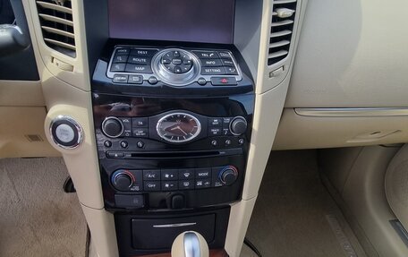 Infiniti QX70, 2016 год, 2 750 000 рублей, 17 фотография