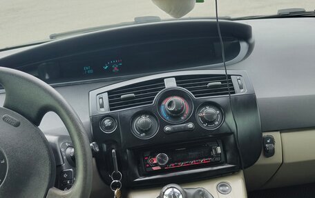 Renault Scenic III, 2004 год, 430 000 рублей, 1 фотография