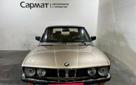 BMW 5 серия, 1983 год, 1 000 000 рублей, 2 фотография