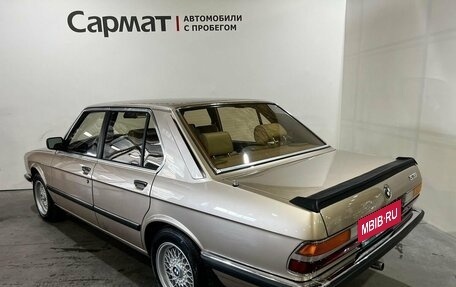 BMW 5 серия, 1983 год, 1 000 000 рублей, 5 фотография