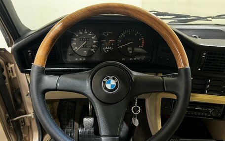 BMW 5 серия, 1983 год, 1 000 000 рублей, 21 фотография