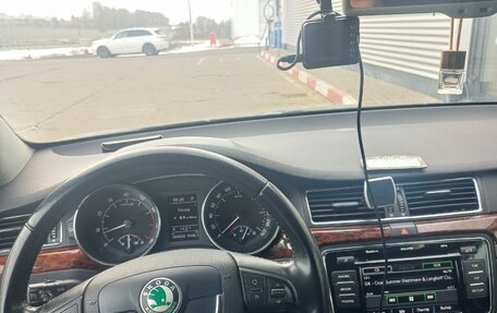 Skoda Superb III рестайлинг, 2012 год, 985 000 рублей, 11 фотография