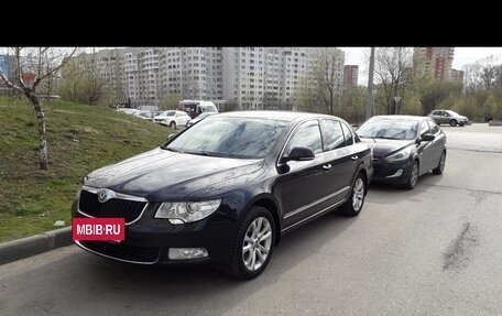 Skoda Superb III рестайлинг, 2012 год, 985 000 рублей, 9 фотография