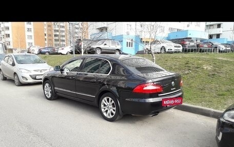 Skoda Superb III рестайлинг, 2012 год, 985 000 рублей, 3 фотография