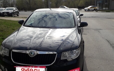 Skoda Superb III рестайлинг, 2012 год, 985 000 рублей, 13 фотография