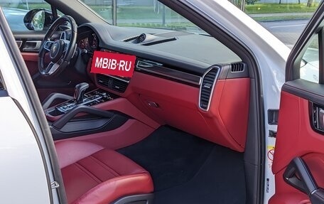 Porsche Cayenne III, 2021 год, 9 600 000 рублей, 10 фотография