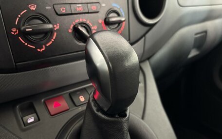 Peugeot Partner II рестайлинг 2, 2021 год, 2 139 000 рублей, 10 фотография