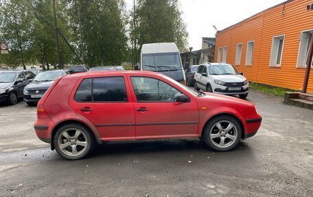 Volkswagen Golf IV, 1998 год, 200 000 рублей, 2 фотография