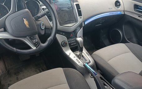 Chevrolet Cruze II, 2011 год, 600 000 рублей, 5 фотография