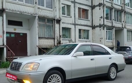 Toyota Crown, 2000 год, 1 080 000 рублей, 3 фотография
