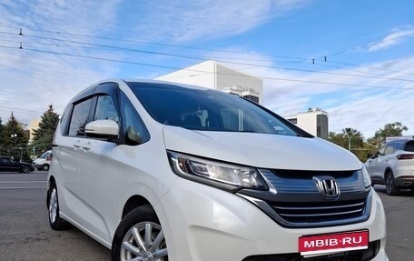 Honda Freed II, 2017 год, 1 444 000 рублей, 1 фотография