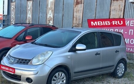 Nissan Note II рестайлинг, 2006 год, 405 000 рублей, 2 фотография