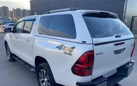 Toyota Hilux VIII, 2019 год, 3 820 000 рублей, 4 фотография