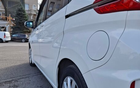 Honda Freed II, 2017 год, 1 444 000 рублей, 8 фотография