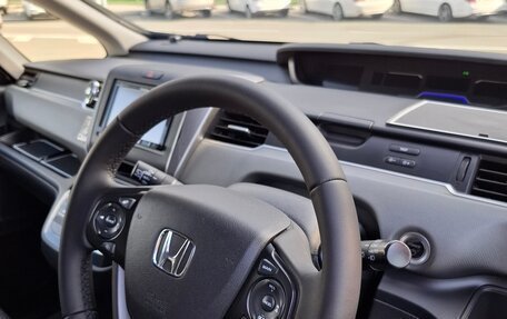 Honda Freed II, 2017 год, 1 444 000 рублей, 15 фотография