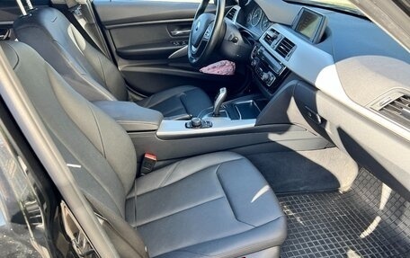 BMW 3 серия, 2017 год, 3 200 000 рублей, 9 фотография