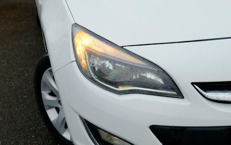 Opel Astra J, 2013 год, 619 702 рублей, 2 фотография