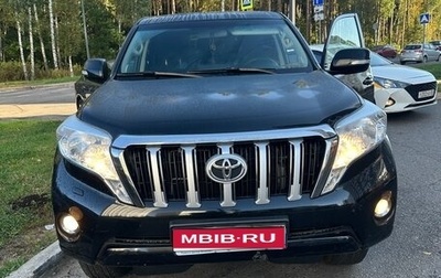 Toyota Land Cruiser Prado 150 рестайлинг 2, 2015 год, 3 000 000 рублей, 1 фотография