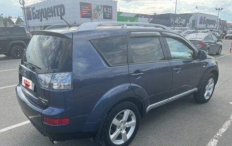 Mitsubishi Outlander III рестайлинг 3, 2007 год, 1 300 000 рублей, 3 фотография